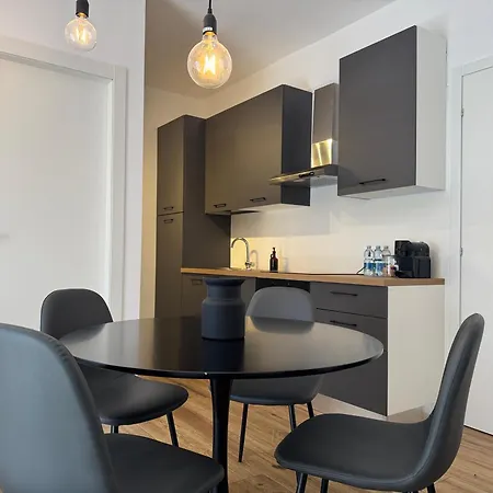 Alta Terrace - Warm With Large Terrace Appartamento